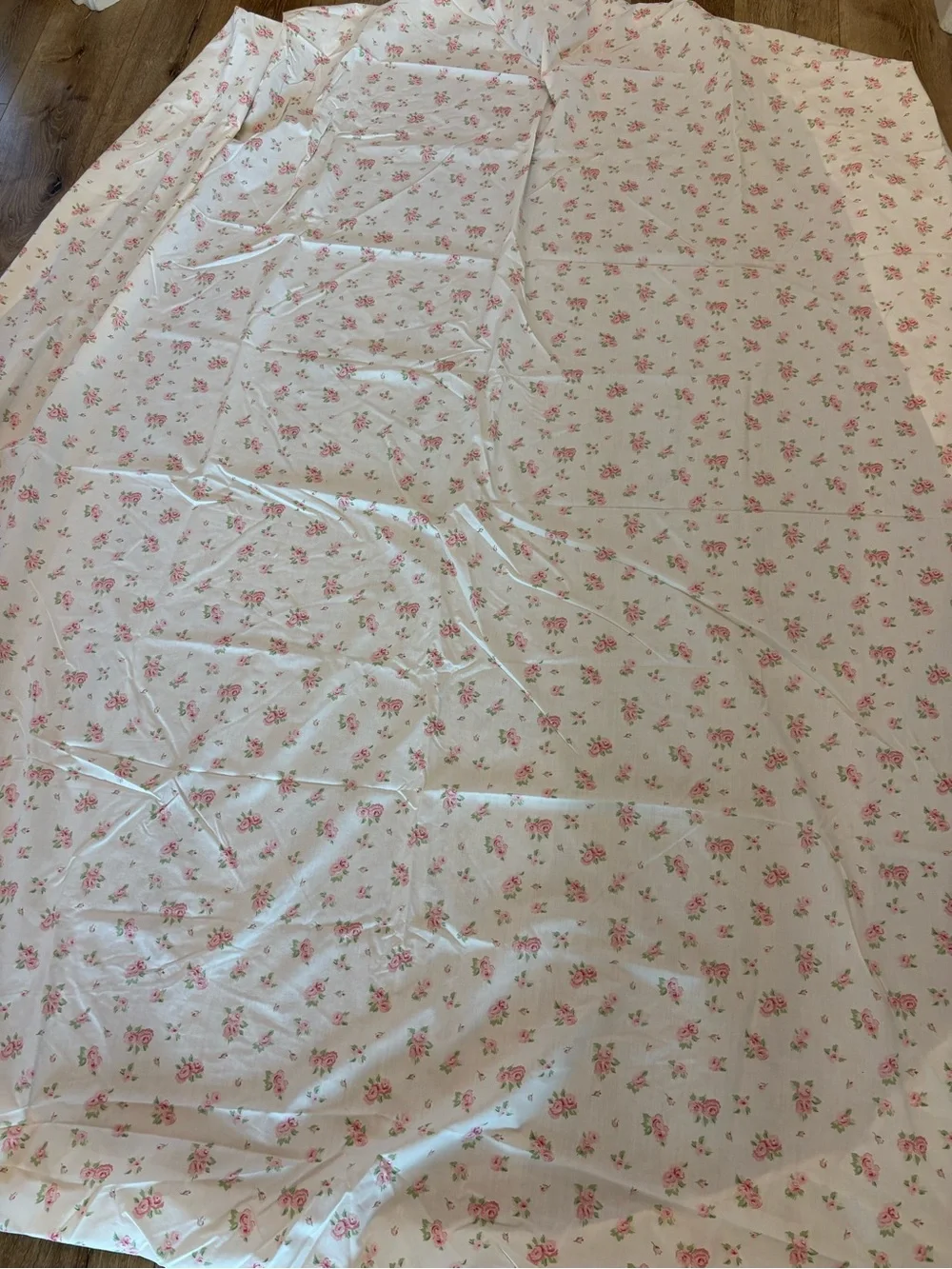 Vintage Laura Ashley Pink and Green Rose Print fitted/flat sheet set